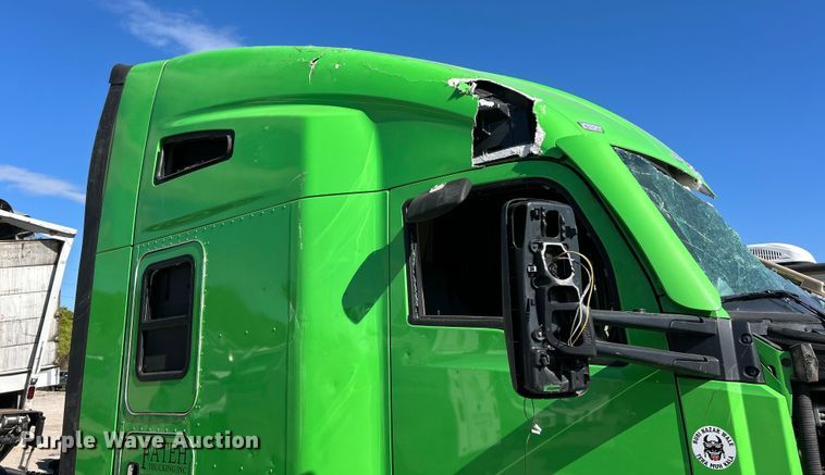 image for item YA1232 2024 Kenworth T680 semi truck