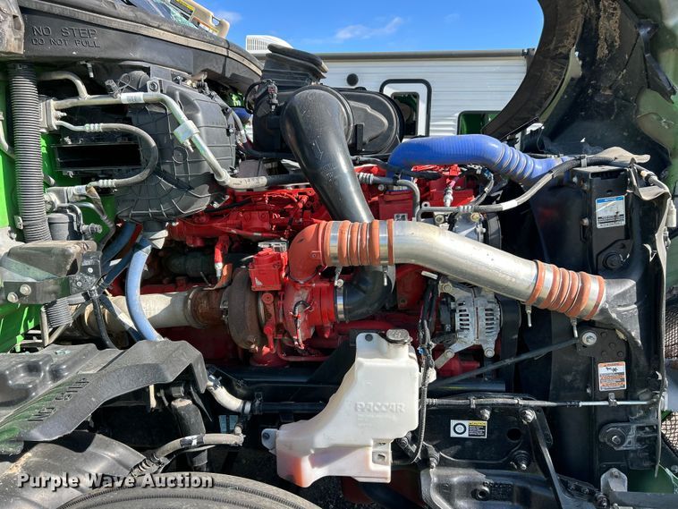 image for item YA1232 2024 Kenworth T680 semi truck