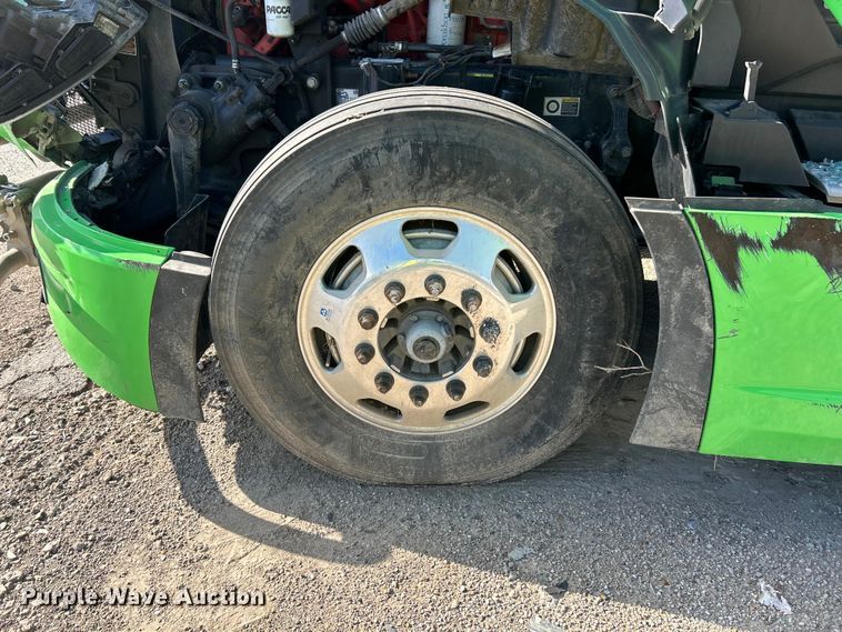 image for item YA1232 2024 Kenworth T680 semi truck