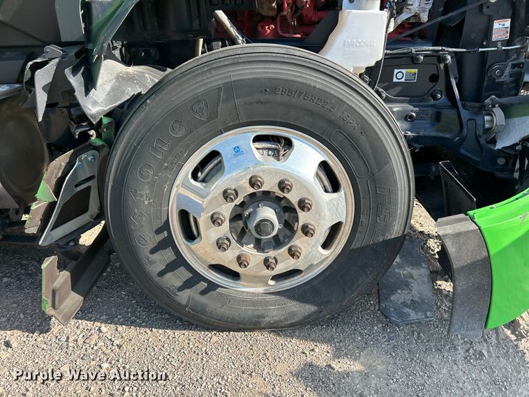 image for item YA1232 2024 Kenworth T680 semi truck