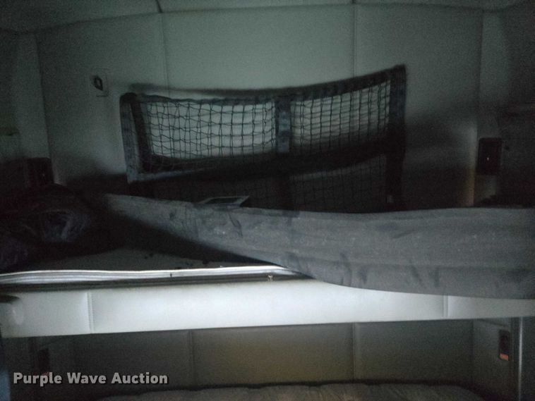 image for item YA1250 2015 Kenworth T680 semi truck