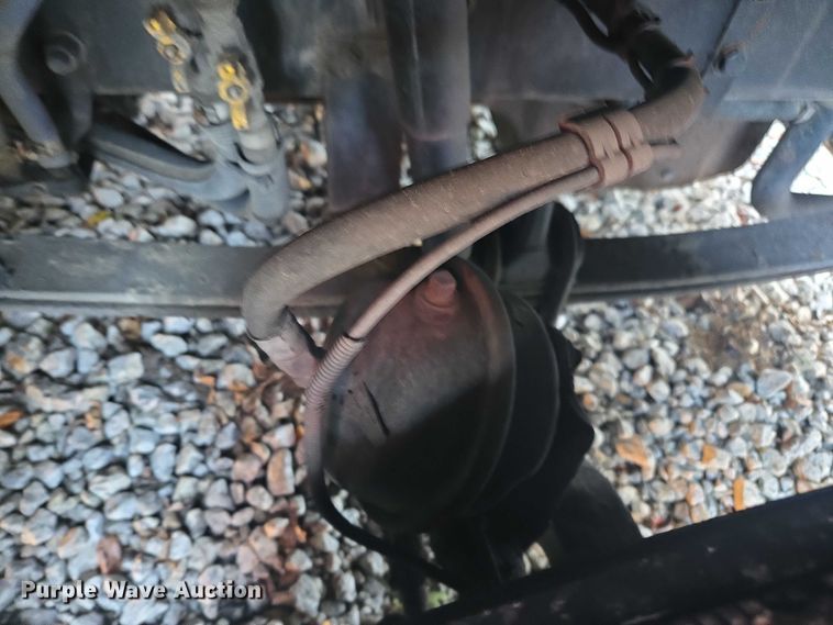 image for item YA1250 2015 Kenworth T680 semi truck