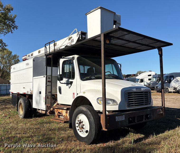 CAMIóN CON CANASTILLA 2016 FREIGHTLINER ALTEC