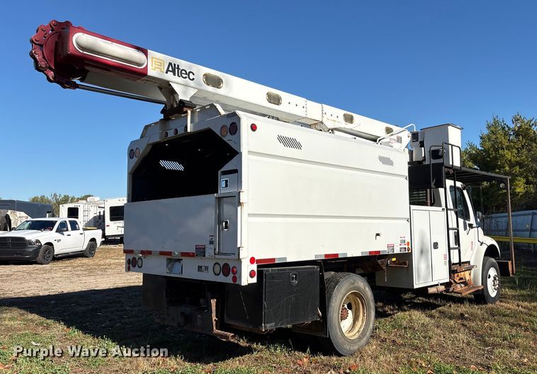 CAMIóN CON CANASTILLA 2016 FREIGHTLINER ALTEC