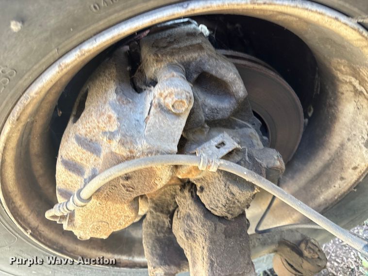 image for item YA1257 2016 Freightliner Business Class M2 forestry bucket truck