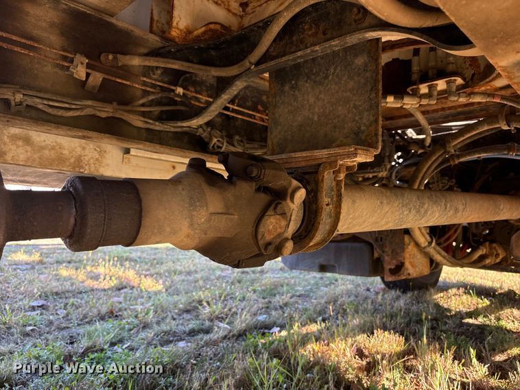 image for item YA1257 2016 Freightliner Business Class M2 forestry bucket truck