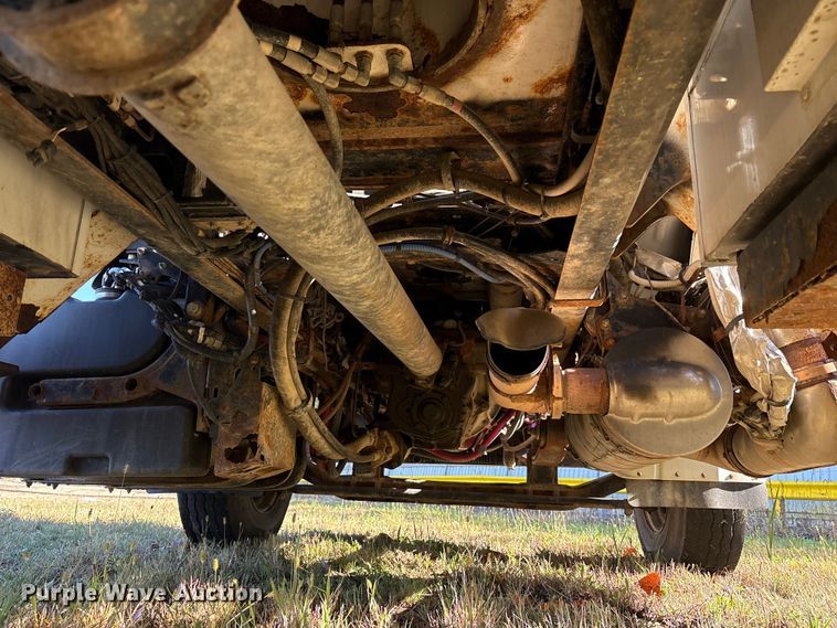 image for item YA1257 2016 Freightliner Business Class M2 forestry bucket truck