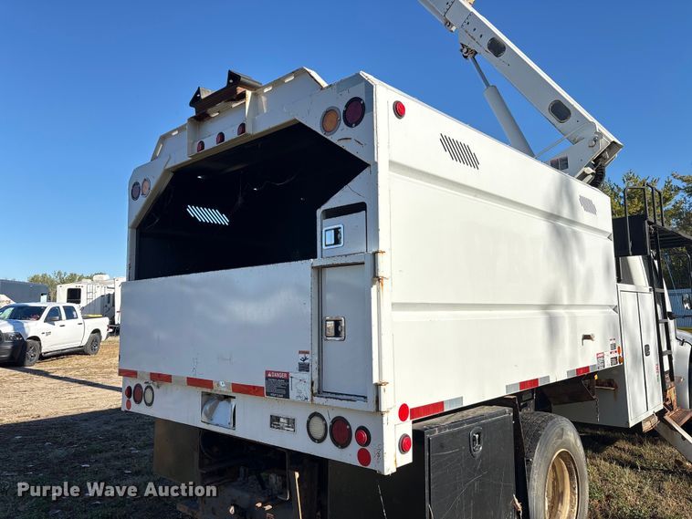 image for item YA1257 2016 Freightliner Business Class M2 forestry bucket truck