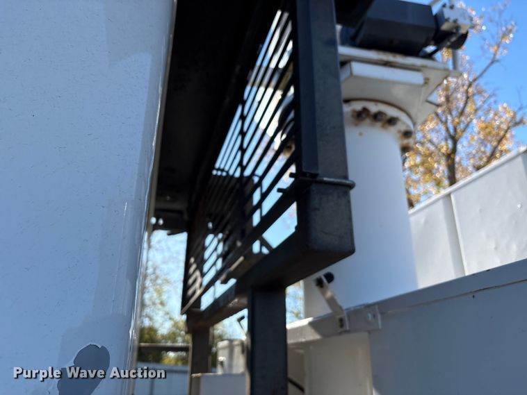 image for item YA1257 2016 Freightliner Business Class M2 forestry bucket truck