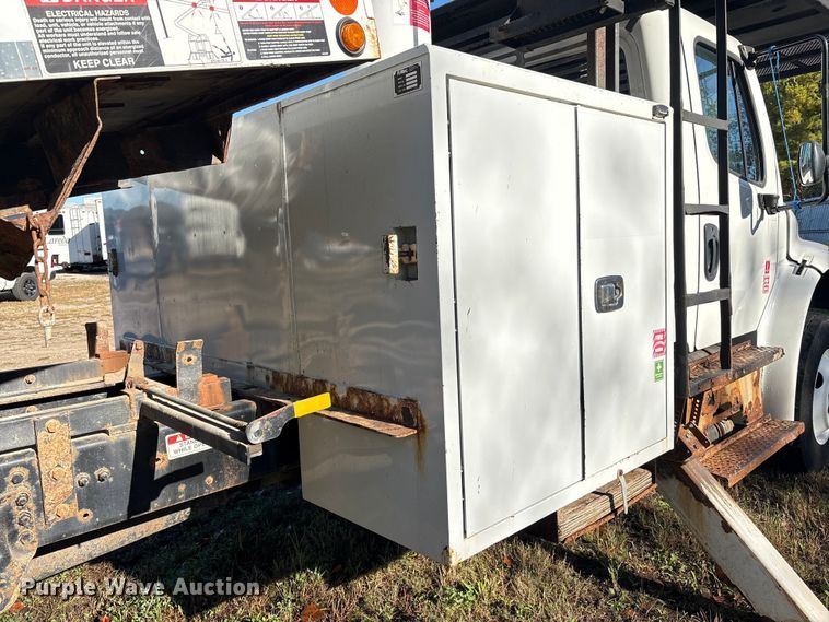 image for item YA1257 2016 Freightliner Business Class M2 forestry bucket truck