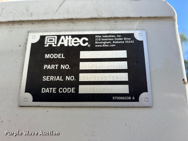 image for item YA1257 2016 Freightliner Business Class M2 forestry bucket truck