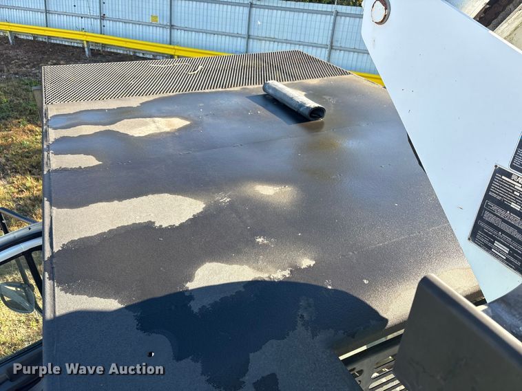 image for item YA1257 2016 Freightliner Business Class M2 forestry bucket truck