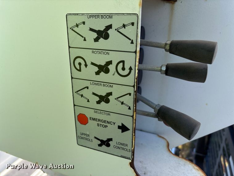 image for item YA1257 2016 Freightliner Business Class M2 forestry bucket truck