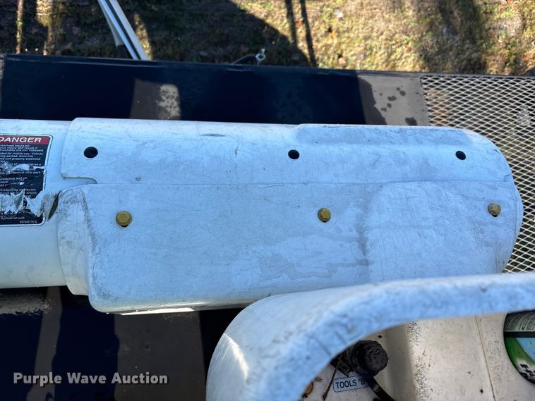 image for item YA1257 2016 Freightliner Business Class M2 forestry bucket truck