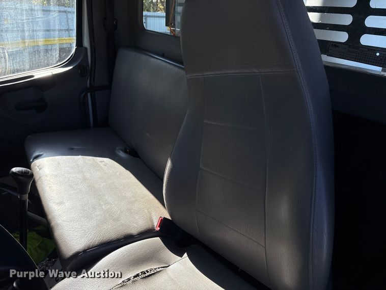 image for item YA1257 2016 Freightliner Business Class M2 forestry bucket truck