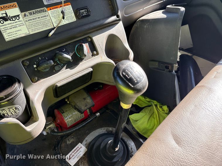 image for item YA1257 2016 Freightliner Business Class M2 forestry bucket truck