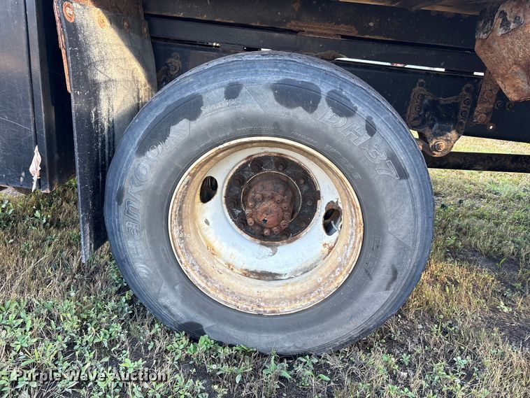 image for item YA1257 2016 Freightliner Business Class M2 forestry bucket truck