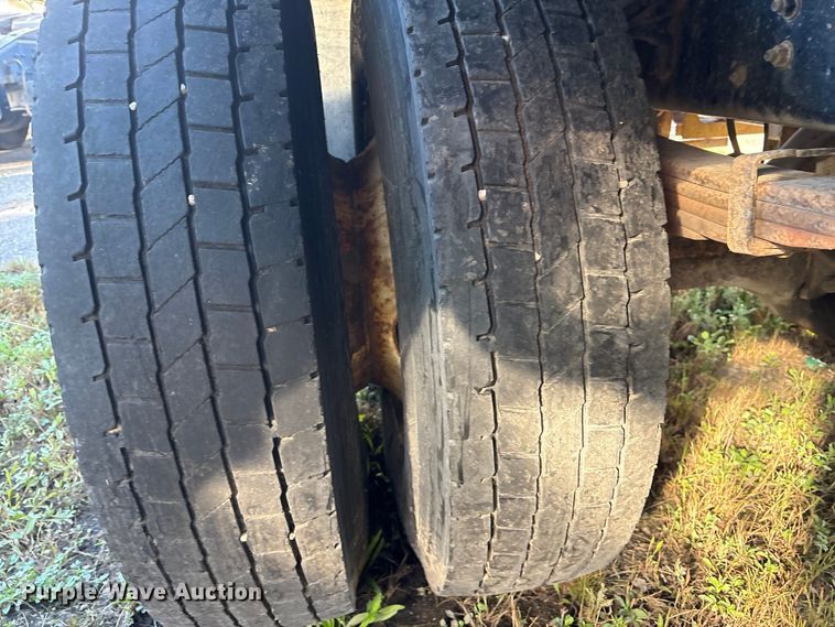 image for item YA1257 2016 Freightliner Business Class M2 forestry bucket truck