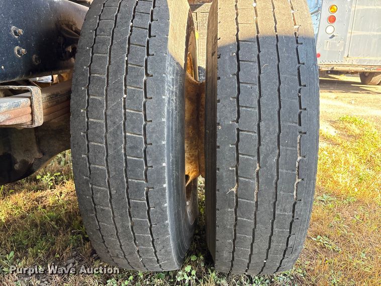 image for item YA1257 2016 Freightliner Business Class M2 forestry bucket truck