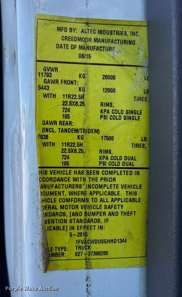 image for item YA1257 2016 Freightliner Business Class M2 forestry bucket truck