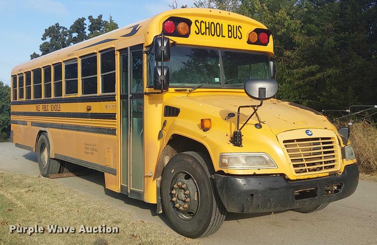 image for item DJ7851 2016 BlueBird Vison school bus