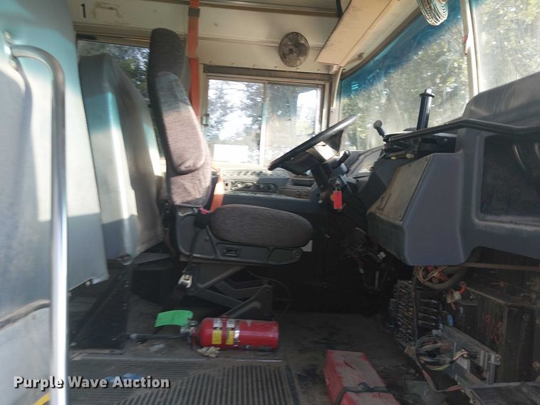 image for item DJ7851 2016 BlueBird Vison school bus