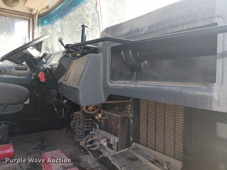 image for item DJ7851 2016 BlueBird Vison school bus