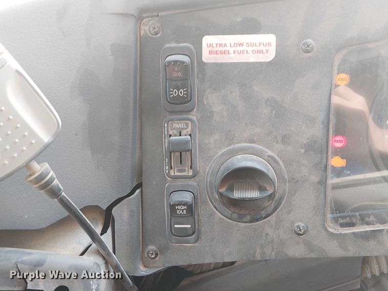 image for item DJ7851 2016 BlueBird Vison school bus