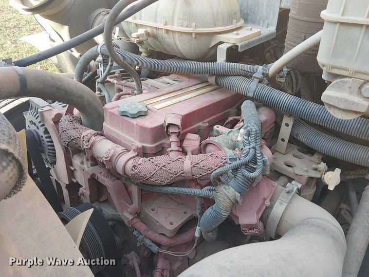 image for item DJ7851 2016 BlueBird Vison school bus