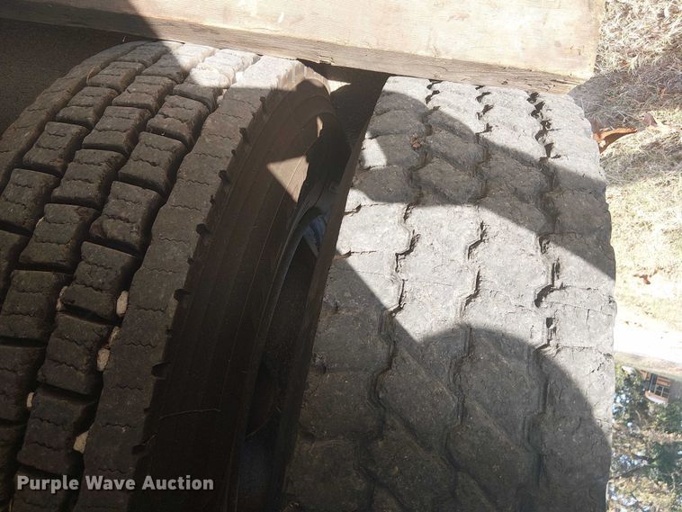 image for item DJ7851 2016 BlueBird Vison school bus