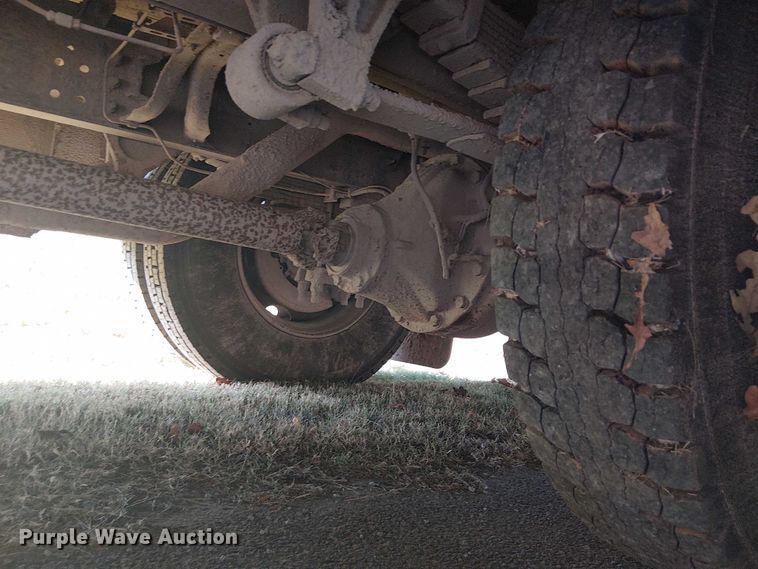 image for item DJ7852 2016 BlueBird Vison school bus