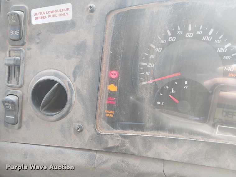 image for item DJ7852 2016 BlueBird Vison school bus