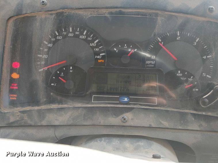 image for item DJ7852 2016 BlueBird Vison school bus