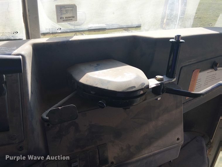 image for item DJ7852 2016 BlueBird Vison school bus