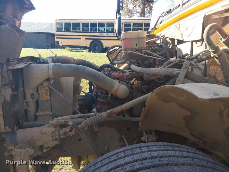 image for item DJ7852 2016 BlueBird Vison school bus