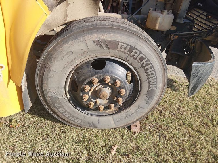 image for item DJ7852 2016 BlueBird Vison school bus