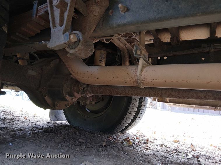 image for item DJ7853 2010 BlueBird Vison school bus