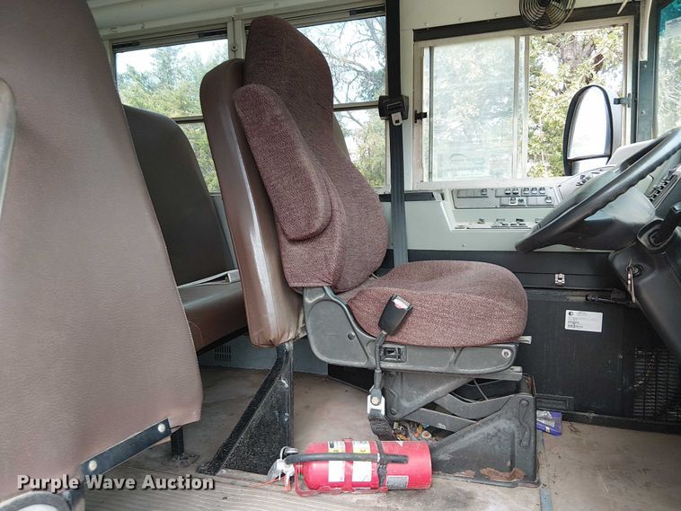 image for item DJ7853 2010 BlueBird Vison school bus