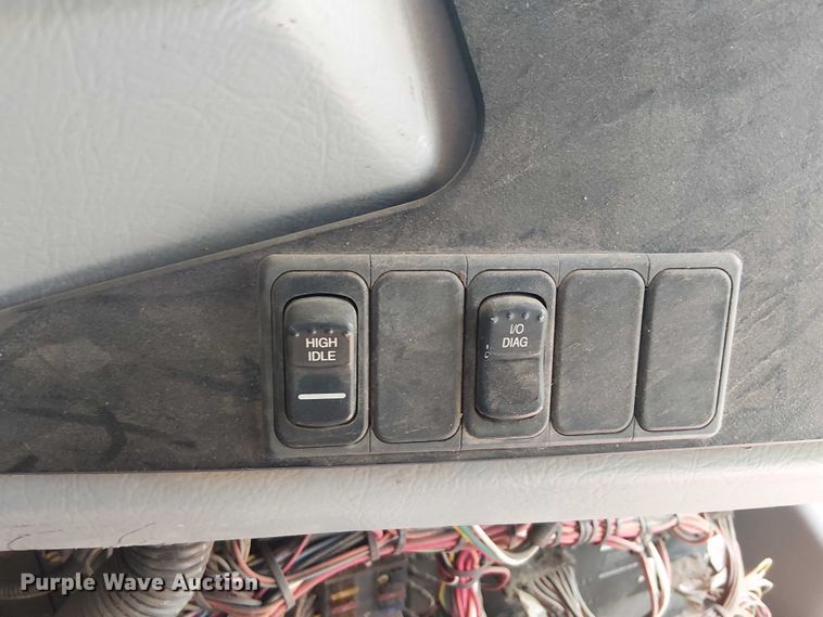 image for item DJ7853 2010 BlueBird Vison school bus