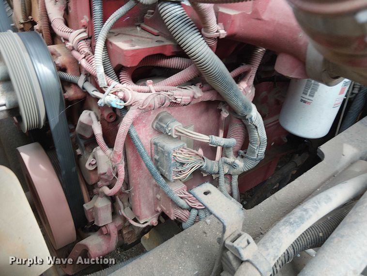 image for item DJ7853 2010 BlueBird Vison school bus