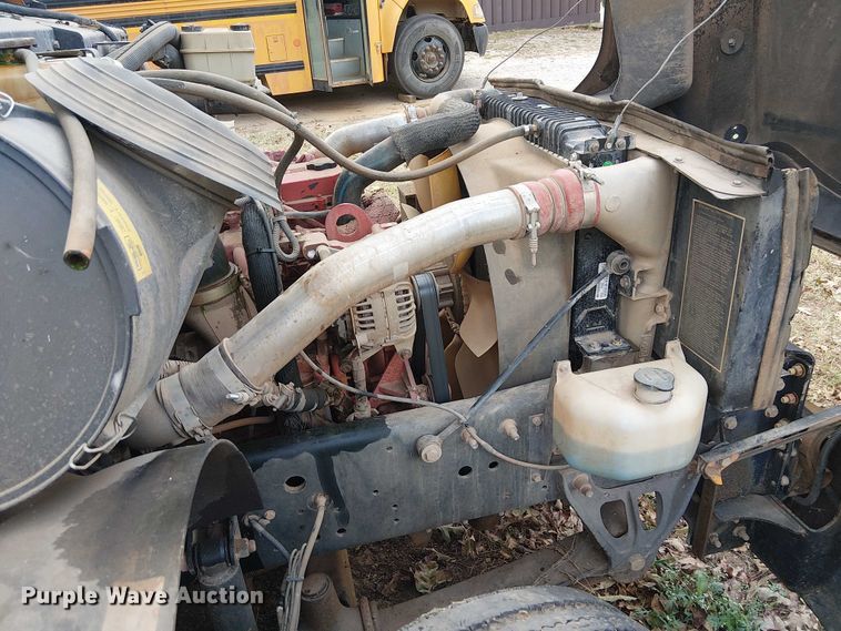 image for item DJ7853 2010 BlueBird Vison school bus