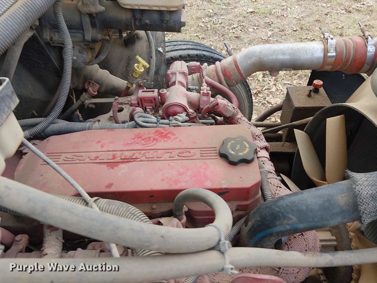 image for item DJ7853 2010 BlueBird Vison school bus