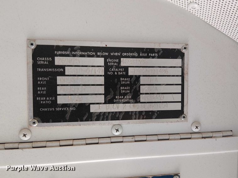 image for item DJ7853 2010 BlueBird Vison school bus