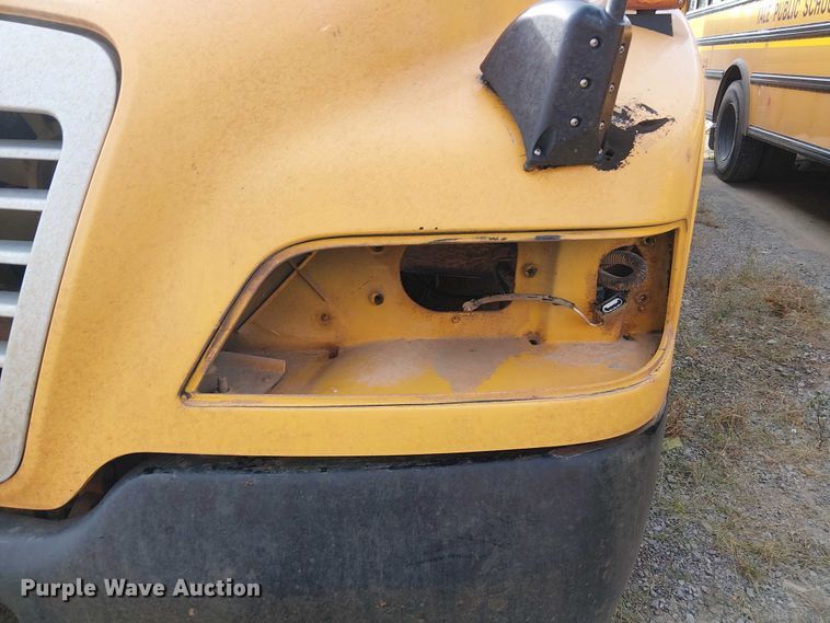 image for item DJ7854 2016 BlueBird Vision school bus