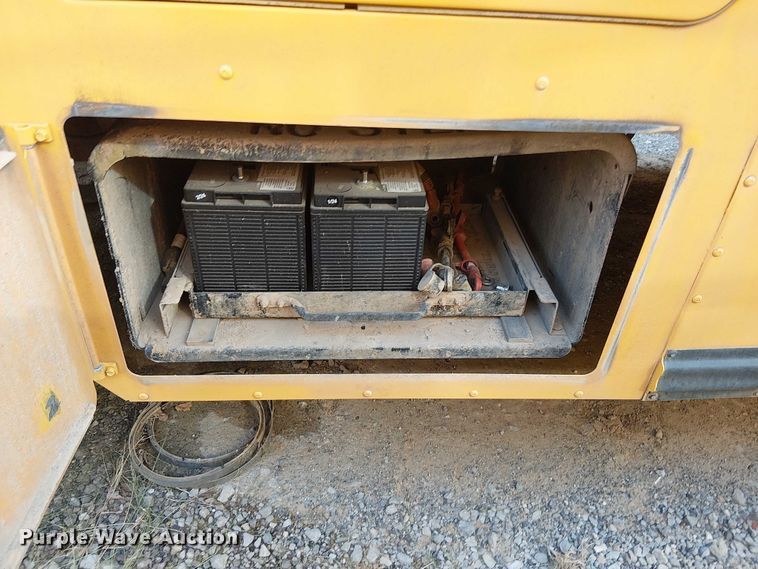 image for item DJ7854 2016 BlueBird Vision school bus