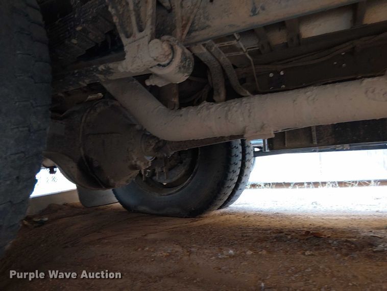 image for item DJ7854 2016 BlueBird Vision school bus