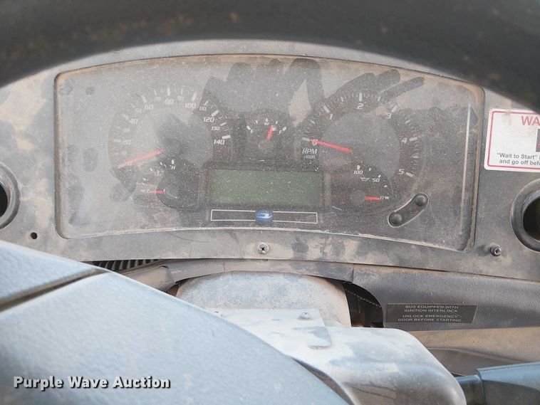 image for item DJ7854 2016 BlueBird Vision school bus