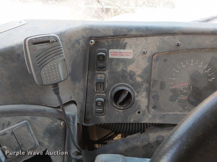 image for item DJ7854 2016 BlueBird Vision school bus