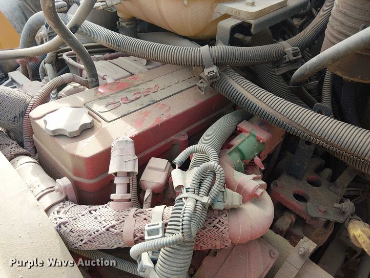 image for item DJ7854 2016 BlueBird Vision school bus