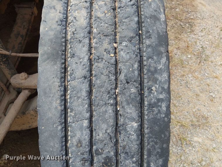 image for item DJ7854 2016 BlueBird Vision school bus